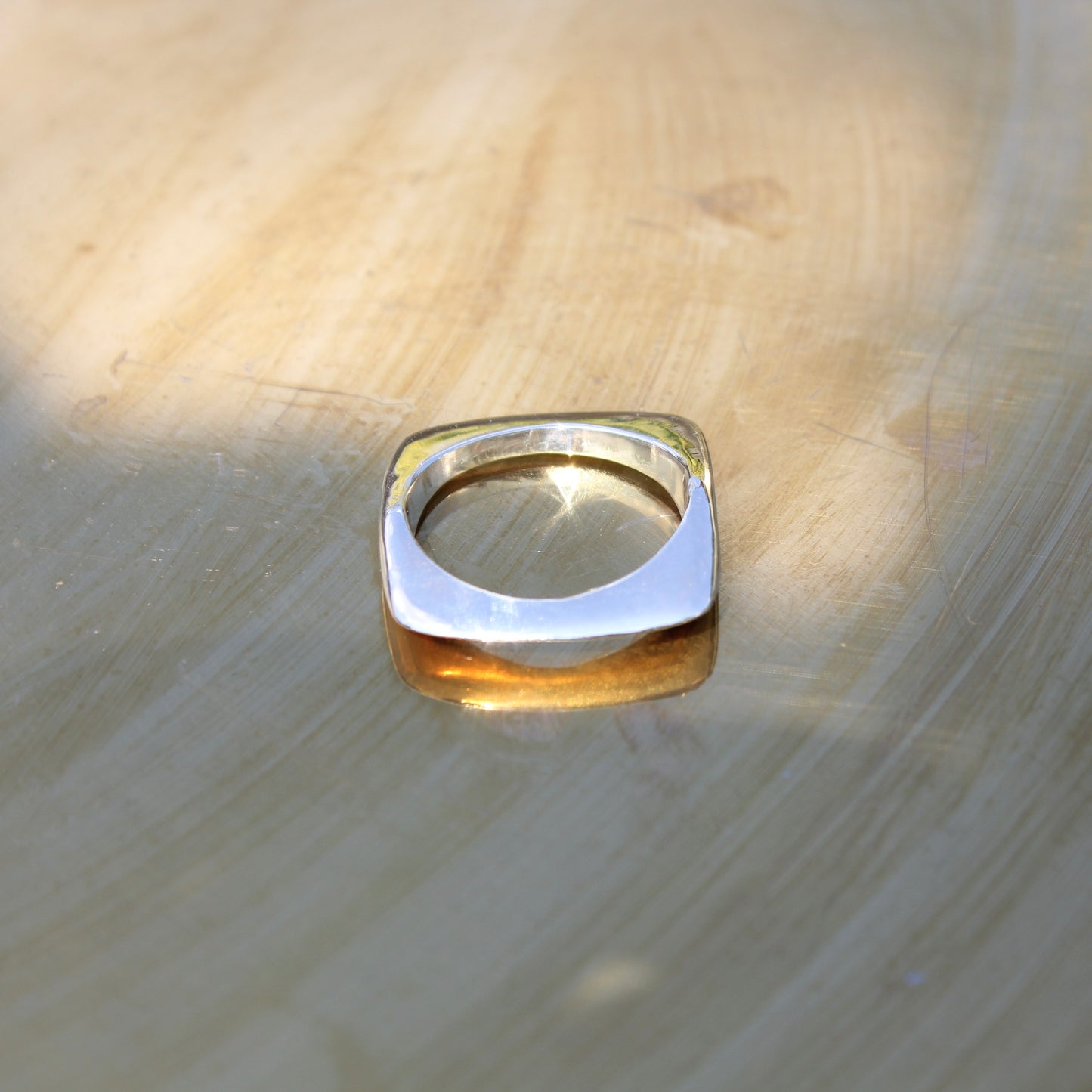 Angular square ring