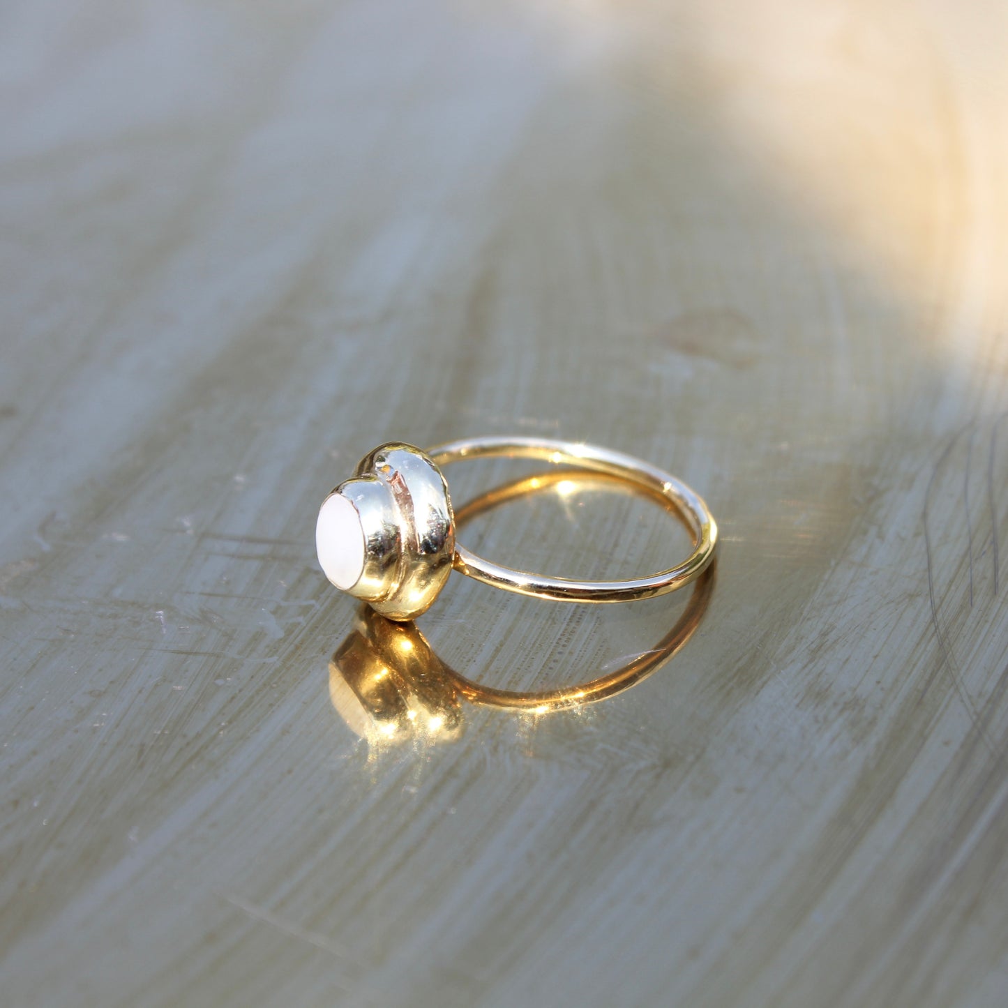 Mother OP dome ring in gold