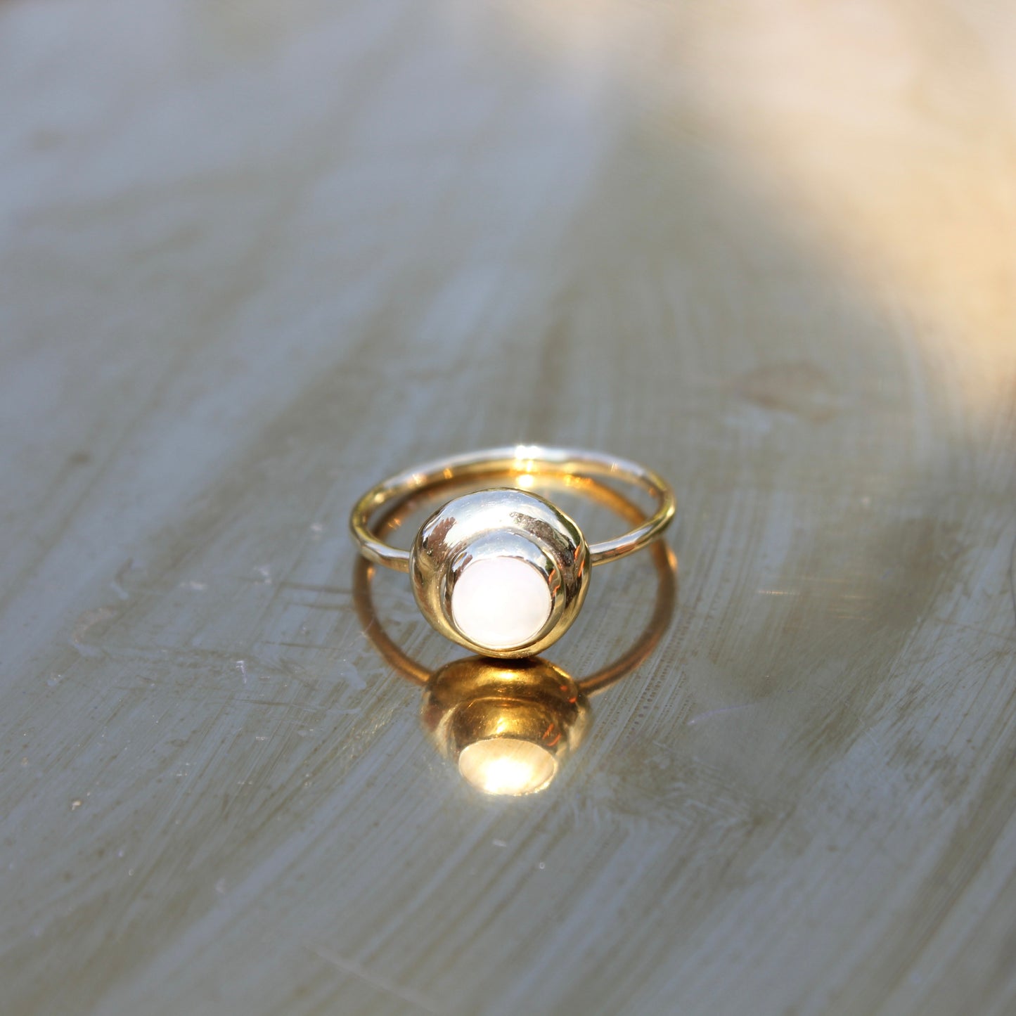 Mother OP dome ring in gold