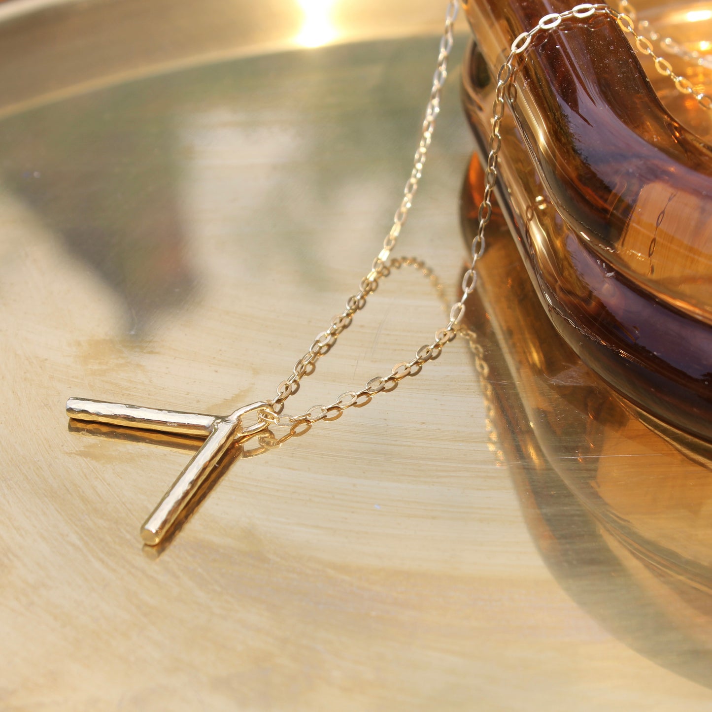 Pick me up necklace in gold